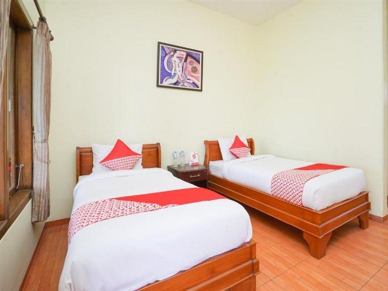 Hotel Bumi Bermi Permai Near Bermi Eco Park Mitra Reddoorz Probolinggo Exterior foto
