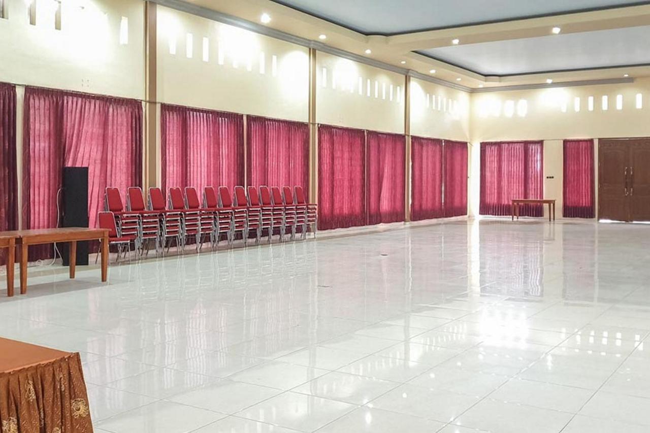 Hotel Bumi Bermi Permai Near Bermi Eco Park Mitra Reddoorz Probolinggo Exterior foto