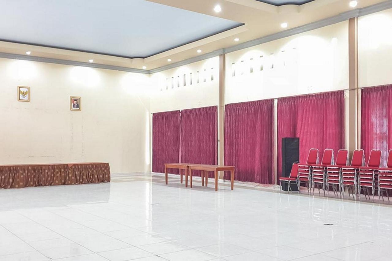 Hotel Bumi Bermi Permai Near Bermi Eco Park Mitra Reddoorz Probolinggo Exterior foto